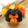オレンジの花ネコ（黒猫）