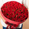 赤バラ100本花束（フラワーベース付き)
